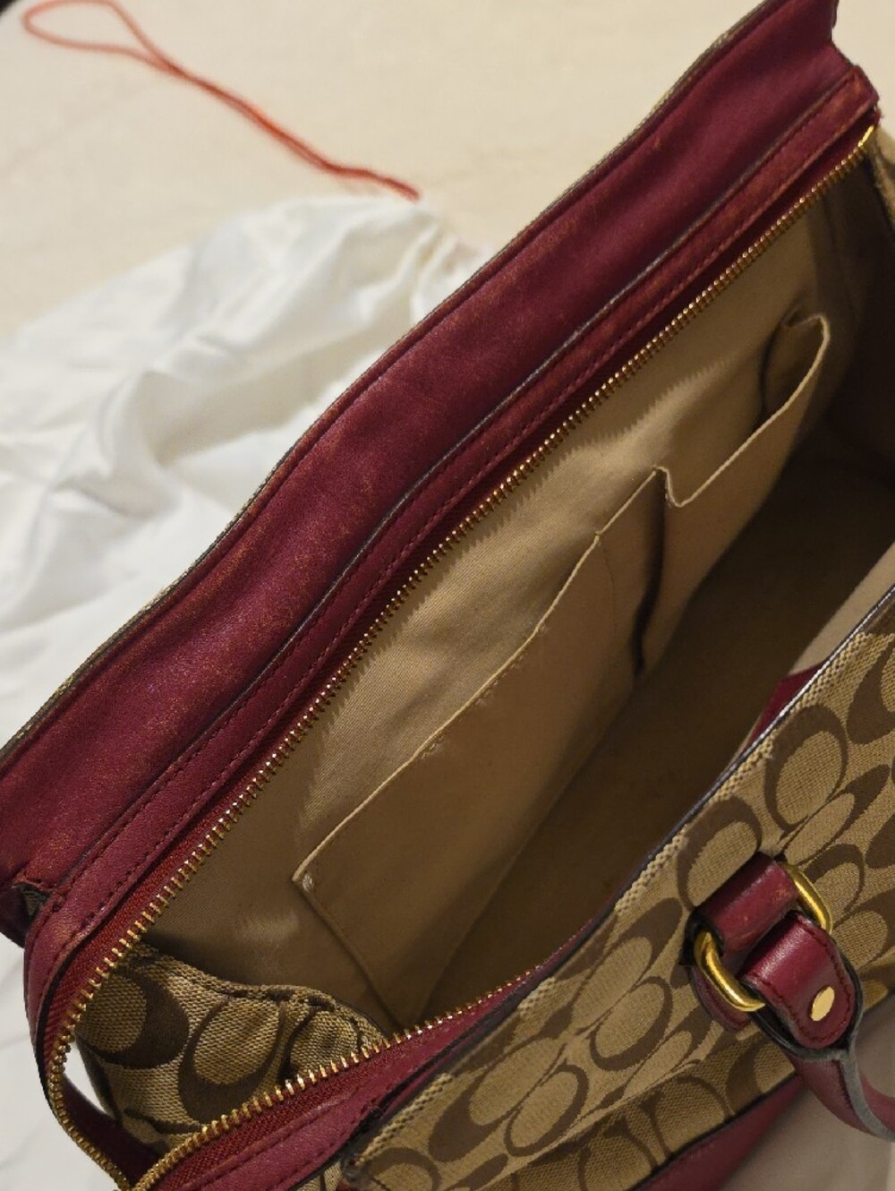 Coach Bag Legacy 25371 Signature C Tassels Burgundy - Picture 7 of 17
